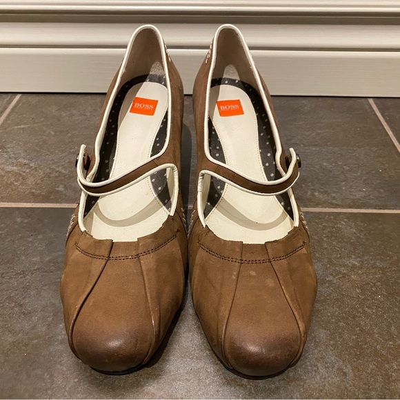 Hugo Boss brown leather Mary Janes size 38 - Picture 3 of 8